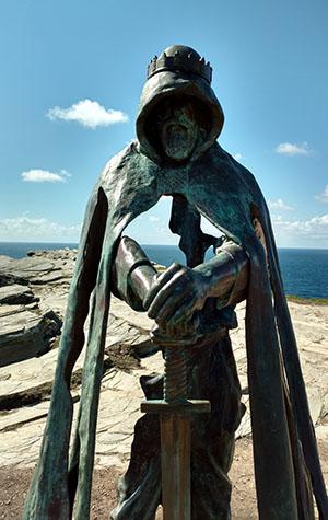 Sculpture of Knight at Tintagel